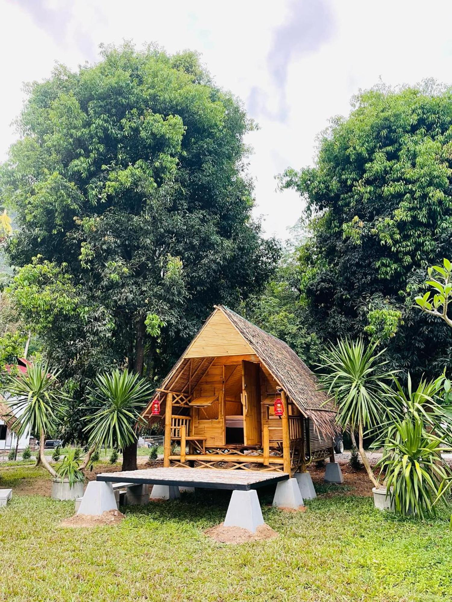 Khaosok Monkeys & River Camps Khao Sok National Park Exterior photo